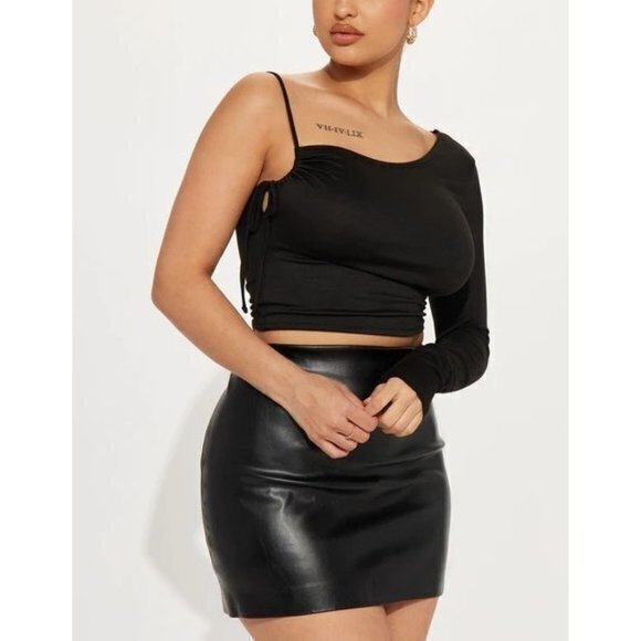Timing One Shoulder‎ Cropped Top Black Size Large RefFNB - Picture 1 of 12